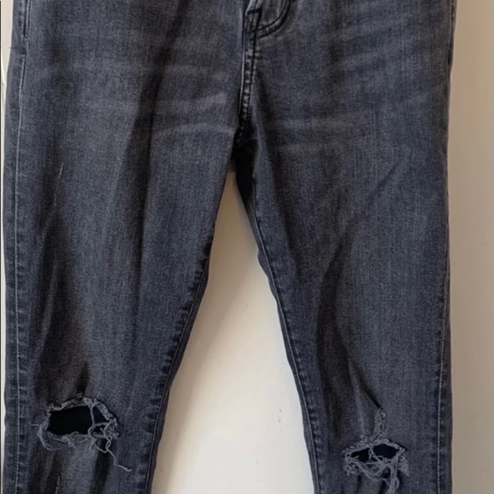 Men’s Skinny Fit Ripped Jeans